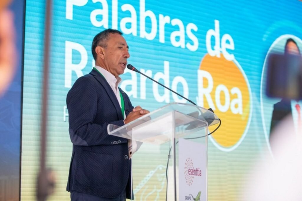 Esenttia ricardo roa ecopetrol