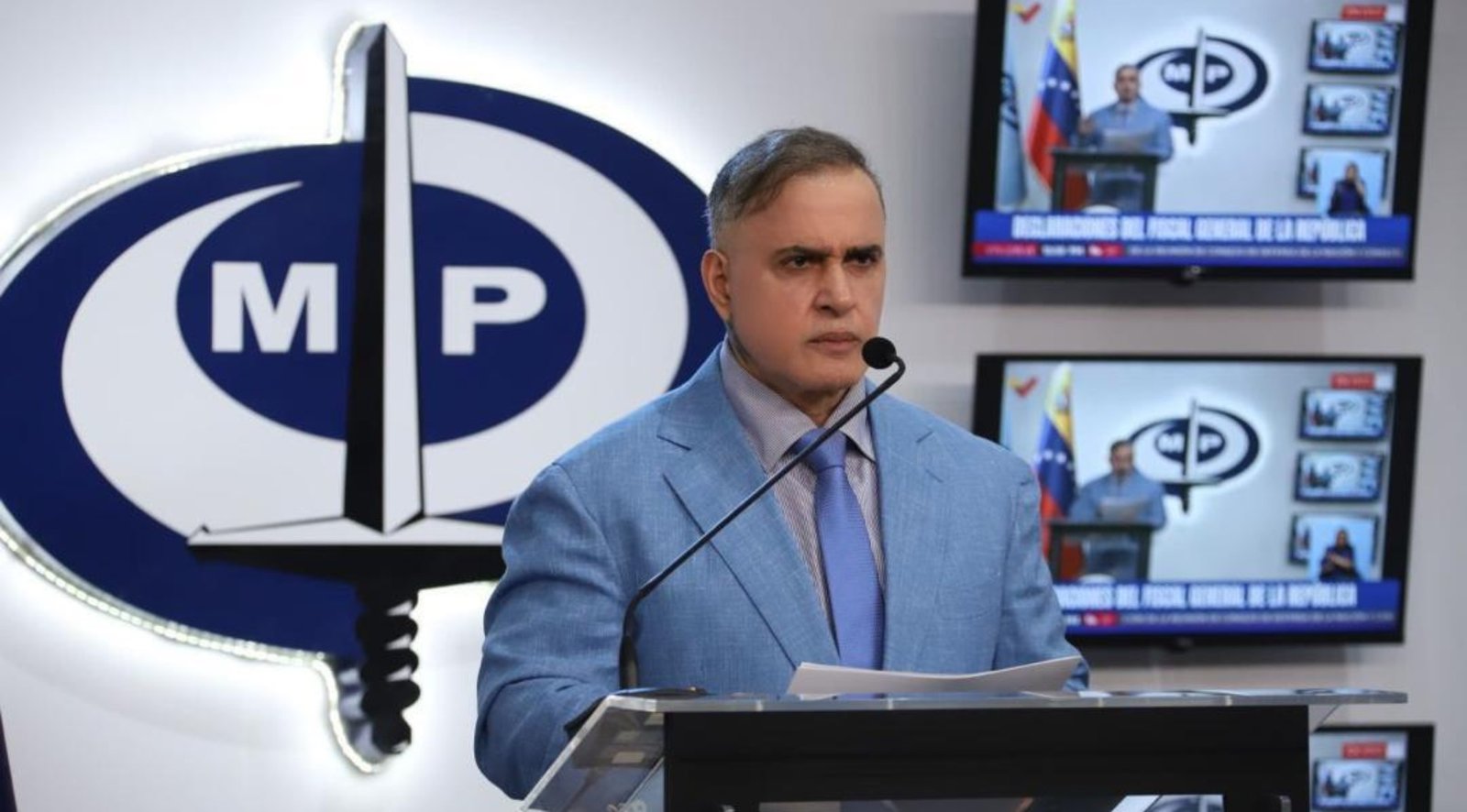 Tarek William Saab dijo que quienes hacen motopiruetas deben tener "algún trastorno"