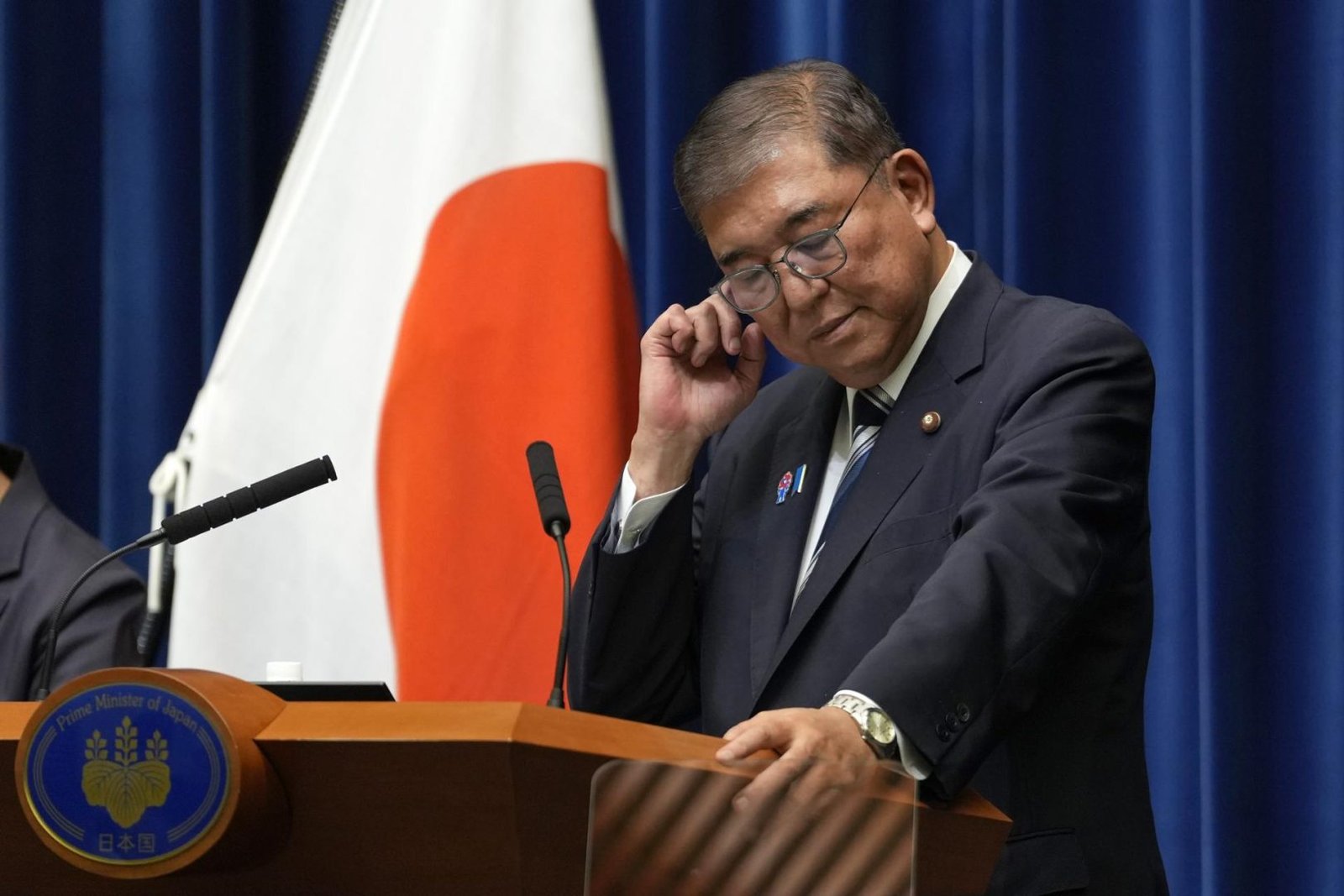 Dimite el primer ministro de Japón tras decepcionantes resultados electorales