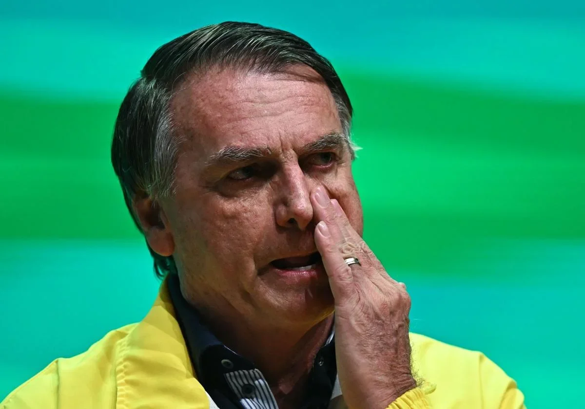 Expresidente brasileño Jair Bolsonaro es diagnosticado con cáncer de piel
