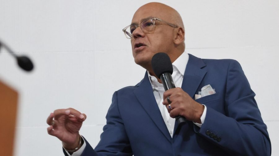 Defenderemos sin vacilación cada palmo de Venezuela