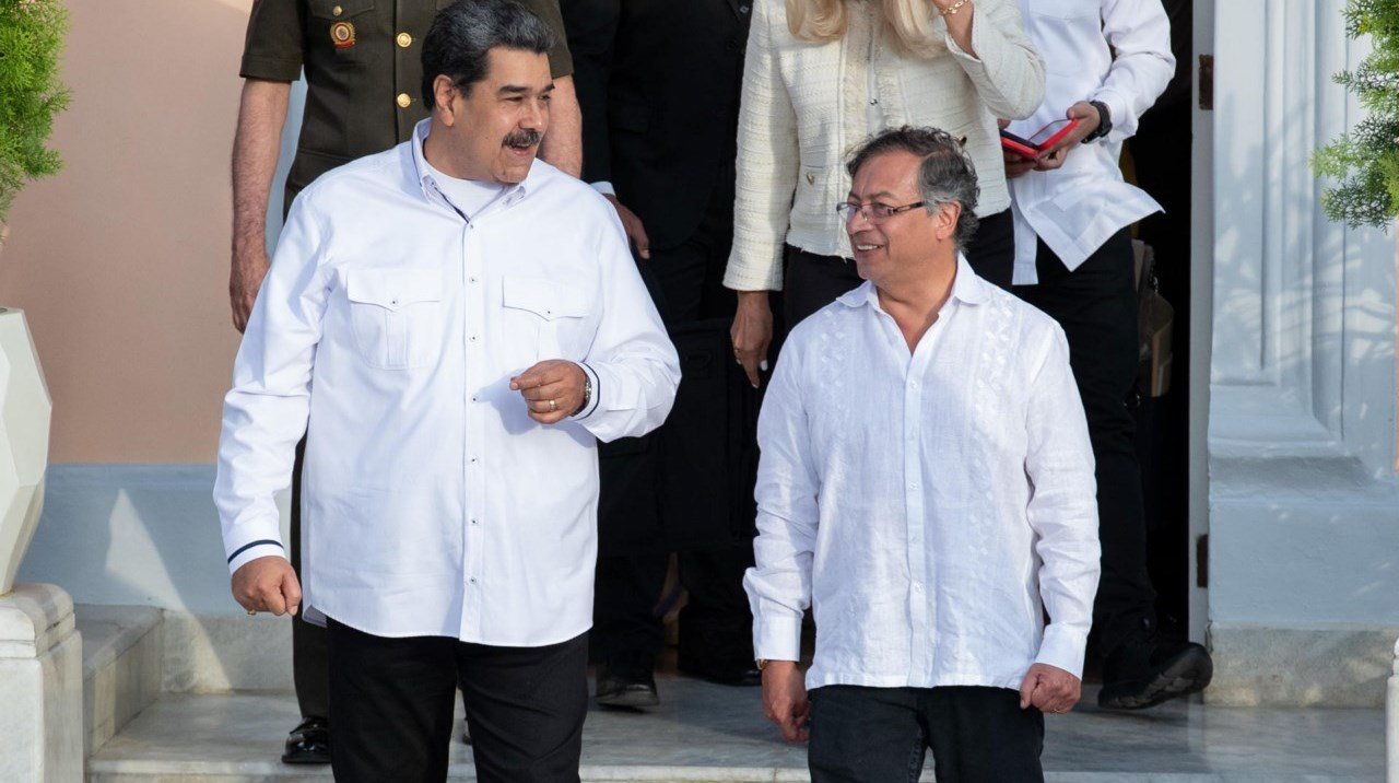 Petro y la toma de posesión de Maduro: reacciones, críticas y un gobierno Petro y la toma de posesión de Maduro: reacciones, críticas y un gobierno dividido