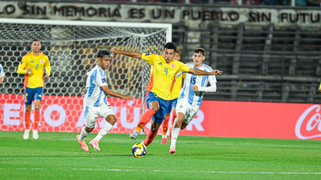 ¡A volar… de la final! La Selección Colombia Sub-20 no pudo con Argentina