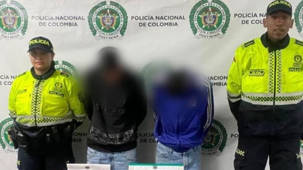¡Los pillaron en plena fuga! Capturados dos hombres tras robar una camioneta de lujo en el sur de Bogotá