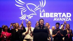 El partido de Javier Milei se impone en las elecciones parlamentarias de este domingo