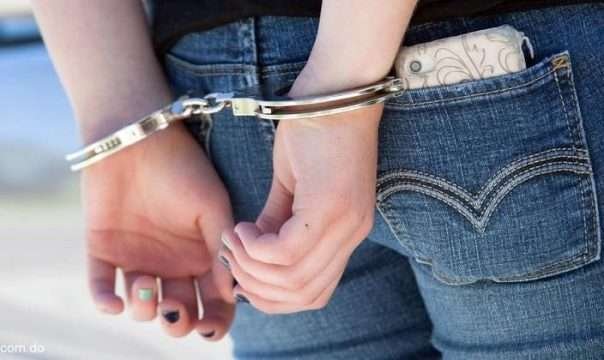 Detenida por transportar 72 dediles de cocaína en el estómago