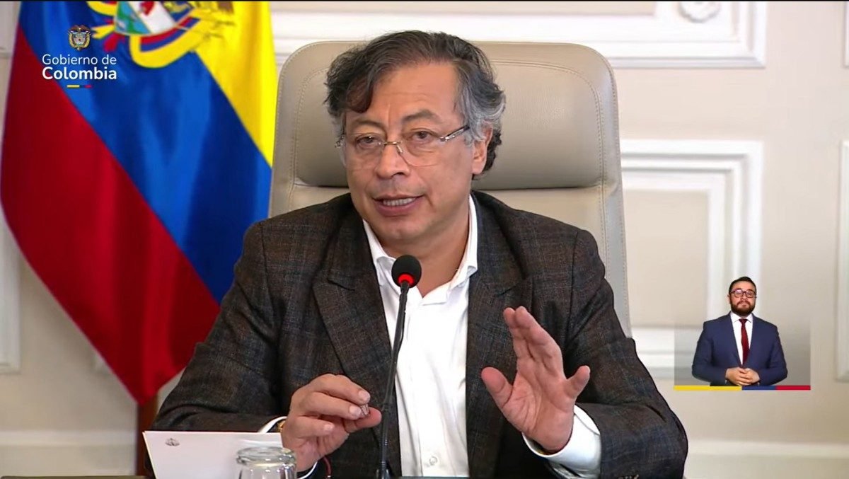 Es hora de reiniciar los contactos con el ELN