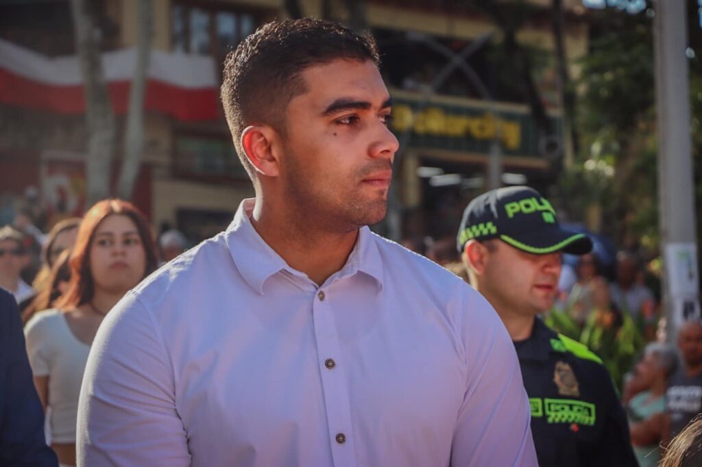 Alcalde Kevin Bernal demandará la actualización catastral del Área Metropolitana Alcalde Kevin Bernal demandará la actualización catastral del Área Metropolitana